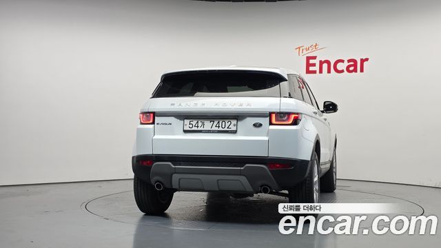Land Rover Range Rover Evoque 2018 — photo 4