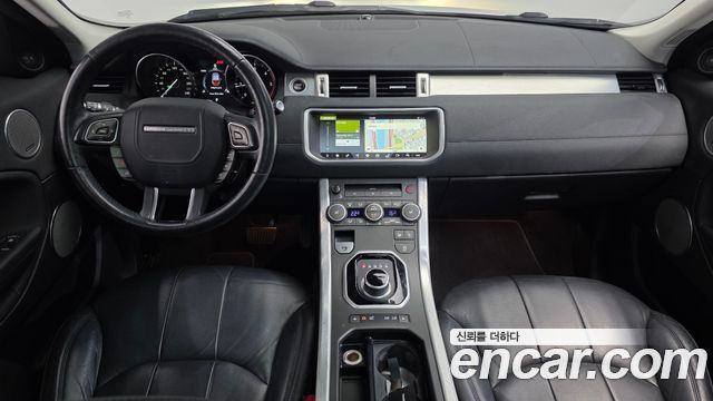 Land Rover Range Rover Evoque 2018 — photo 10