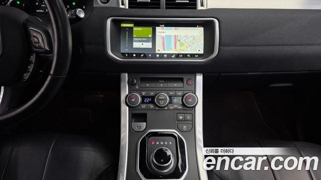 Land Rover Range Rover Evoque 2018 — photo 21