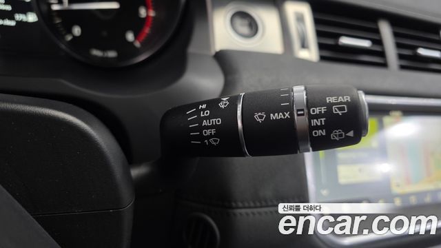 Land Rover Range Rover Evoque 2018 — photo 29