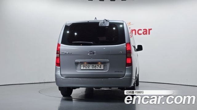Hyundai Starex 2018 — photo 4