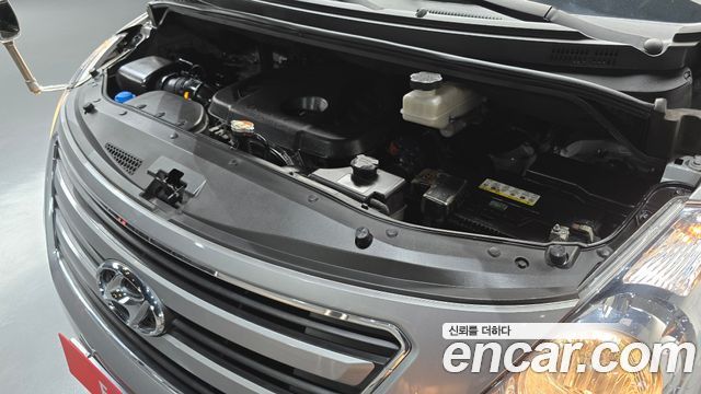 Hyundai Starex 2018 — photo 6
