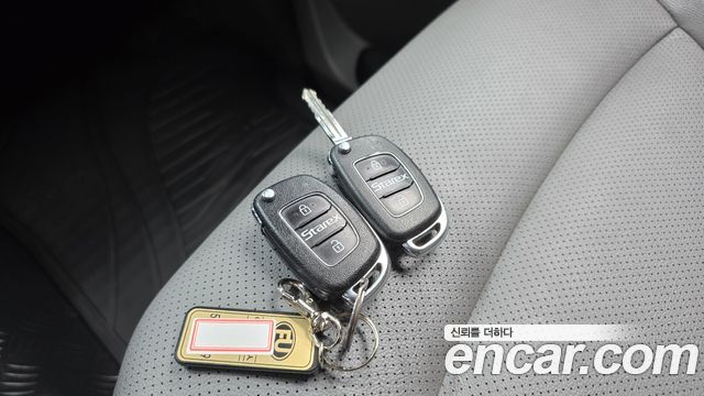 Hyundai Starex 2018 — photo 18
