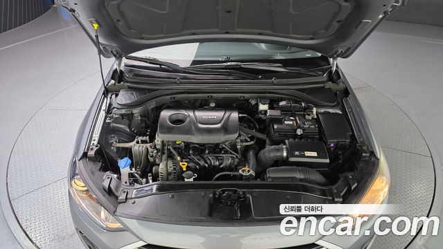 Hyundai AVANTE 2016 — photo 6