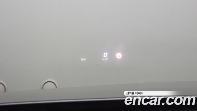 Mercedes-Benz E-Class 2017 — photo 17