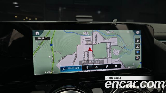 Mercedes-Benz EQA 2022 — photo 21