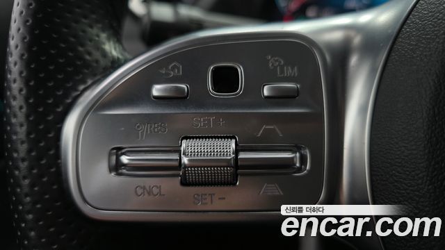 Mercedes-Benz EQA 2022 — photo 29