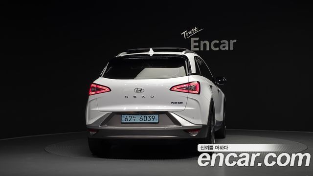 Hyundai Nexo 2023 — photo 4
