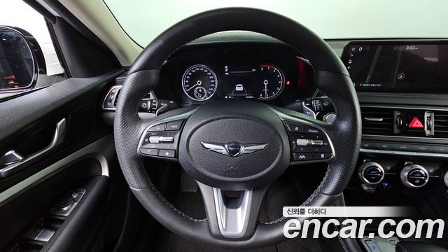 Genesis G70 2021 — photo 11