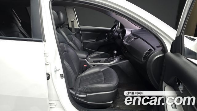 Kia Sportage 2015 — photo 17