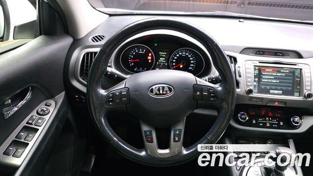 Kia Sportage 2015 — photo 19