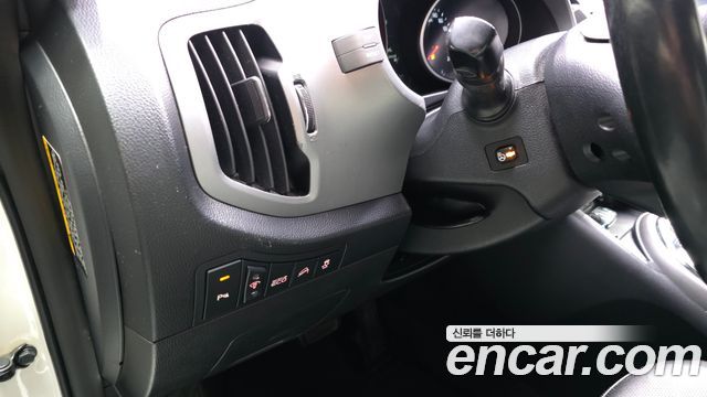 Kia Sportage 2015 — photo 27