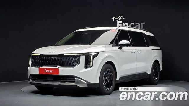 Kia Canival 2025 — photo 1