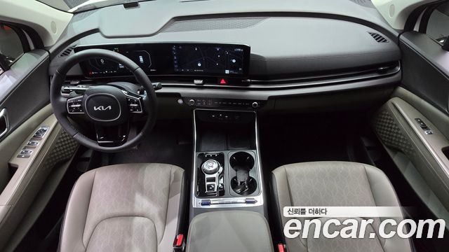 Kia Canival 2025 — photo 10