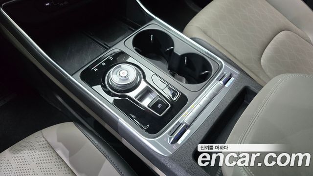 Kia Canival 2025 — photo 12