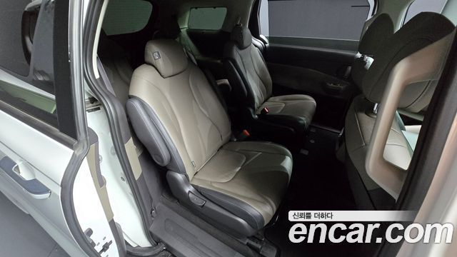 Kia Canival 2025 — photo 17
