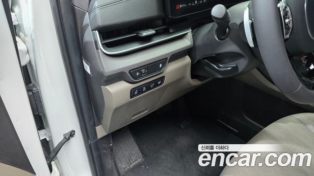 Kia Canival 2025 — photo 24