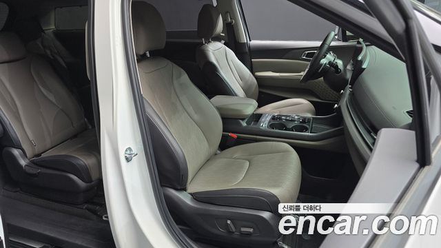 Kia Canival 2025 — photo 16