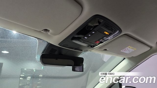 Kia Canival 2025 — photo 30