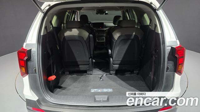Kia Canival 2025 — photo 31