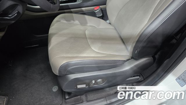 Kia Canival 2025 — photo 34