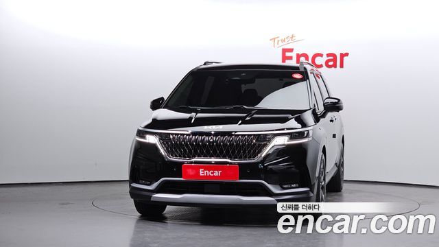 Kia Canival 2023 — photo 3