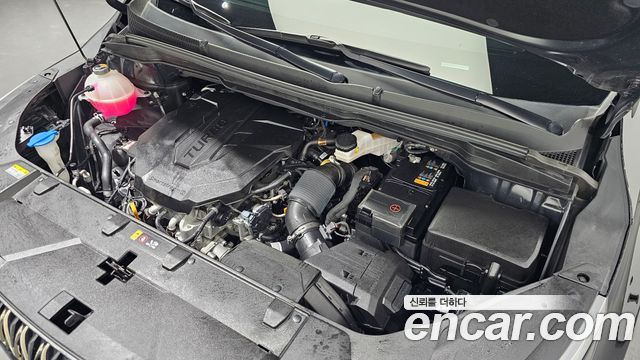 Kia Canival 2023 — photo 6