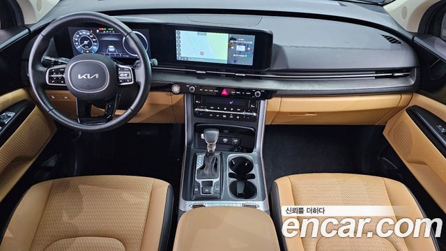 Kia Canival 2023 — photo 10