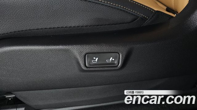 Kia Canival 2023 — photo 21