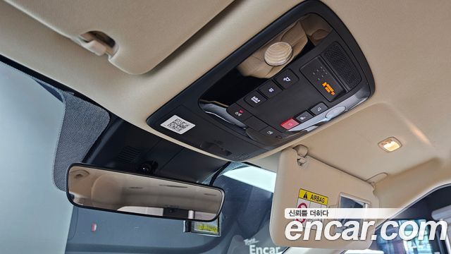 Kia Canival 2023 — photo 24