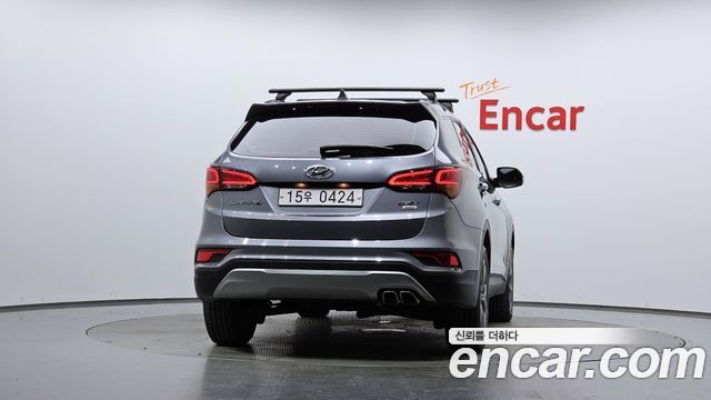 Hyundai Santafe 2017 — photo 4