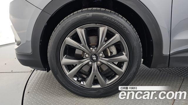 Hyundai Santafe 2017 — photo 5