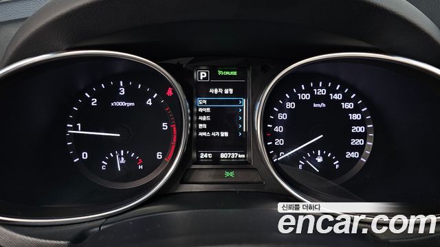 Hyundai Santafe 2017 — photo 11