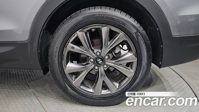 Hyundai Santafe 2017 — photo 7