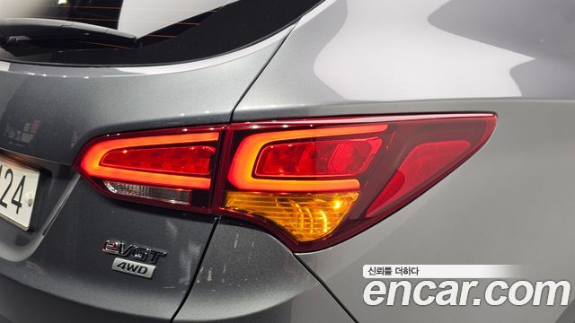 Hyundai Santafe 2017 — photo 9