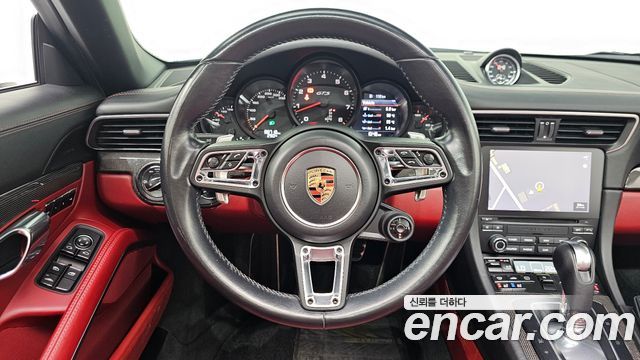 Porsche 911 2017 — photo 19