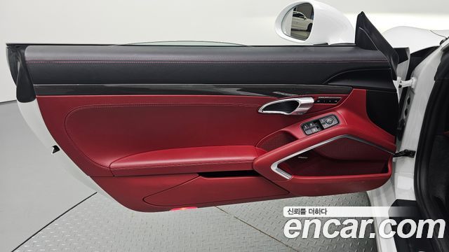 Porsche 911 2017 — photo 15