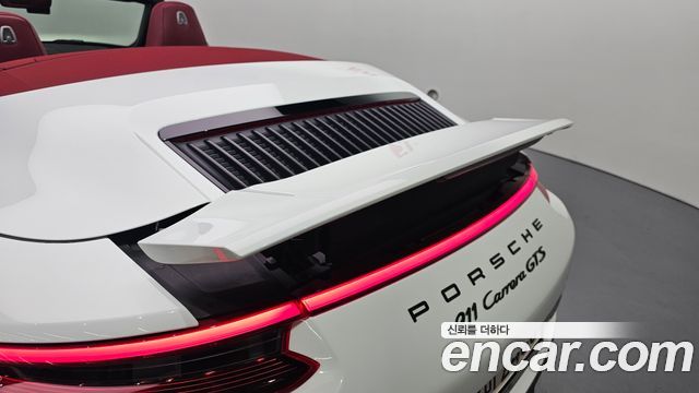 Porsche 911 2017 — photo 27