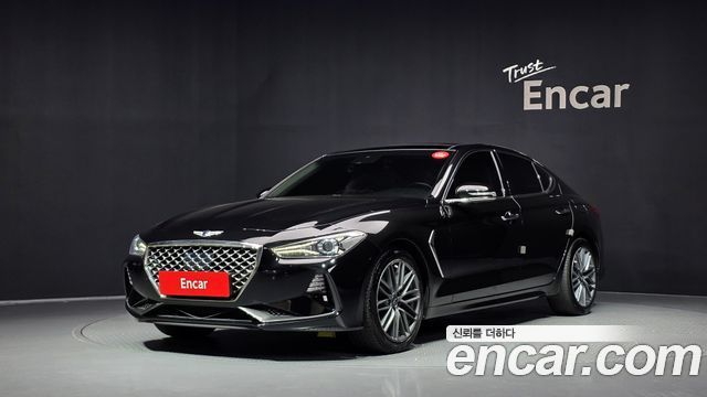Genesis G70 2018 — photo 1