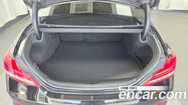Genesis G70 2018 — photo 20