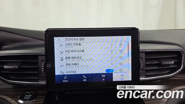 Ford Explorer 2021 — photo 22