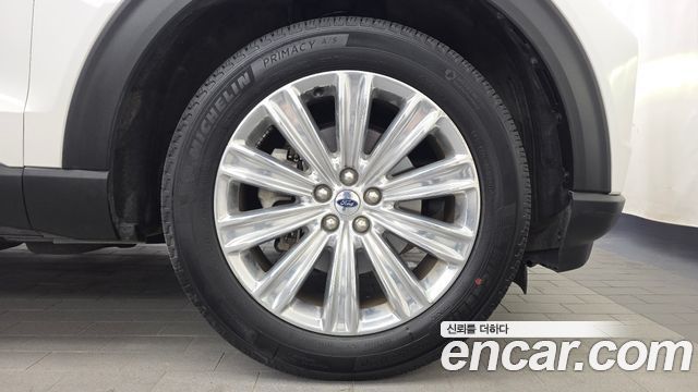 Ford Explorer 2021 — photo 7