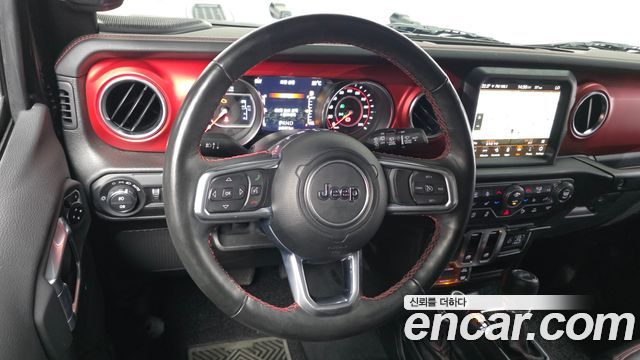 Jeep Wrangler 2022 — photo 19
