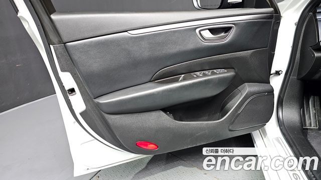 Renault Korea SM6 2017 — photo 14