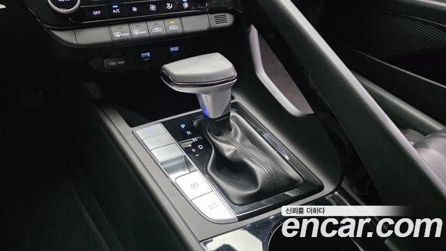 Hyundai AVANTE 2021 — photo 9