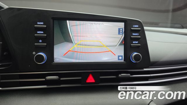 Hyundai AVANTE 2021 — photo 17