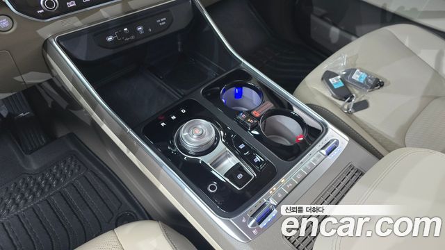 Kia Canival 2025 — photo 12