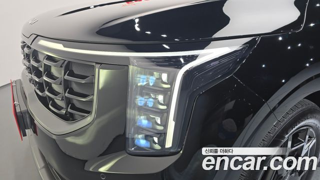 Kia Canival 2025 — photo 8