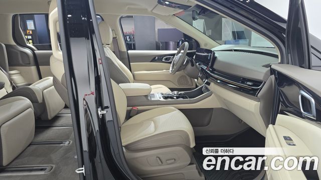 Kia Canival 2025 — photo 16