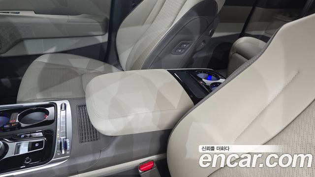 Kia Canival 2025 — photo 27